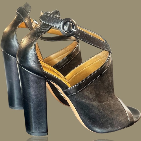 Aquazzura Black Leather ‘Issa’ Chunky Heel Peep-Toe Sandals Size 8.5 - Picture 13 of 14